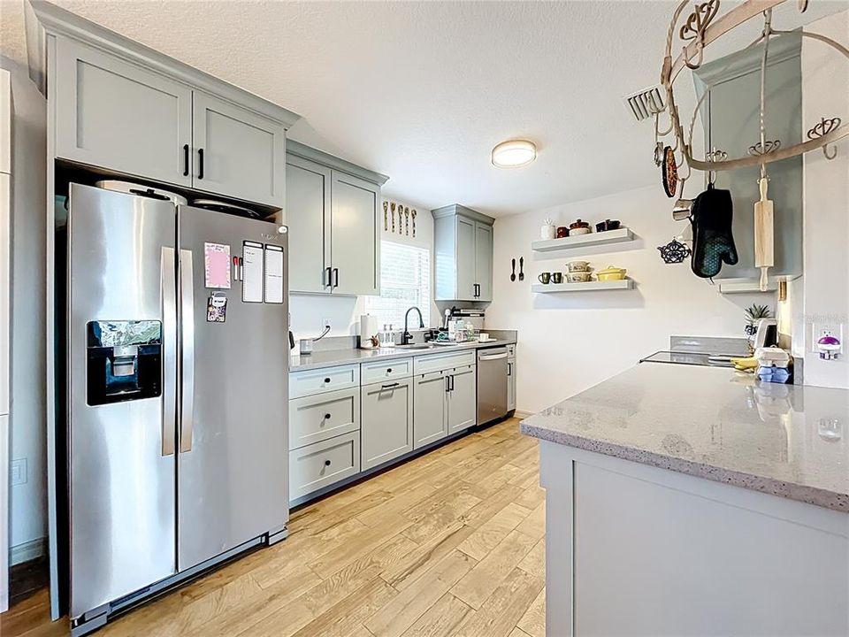 Activo con contrato: $259,000 (2 camas, 2 baños, 1060 Pies cuadrados)