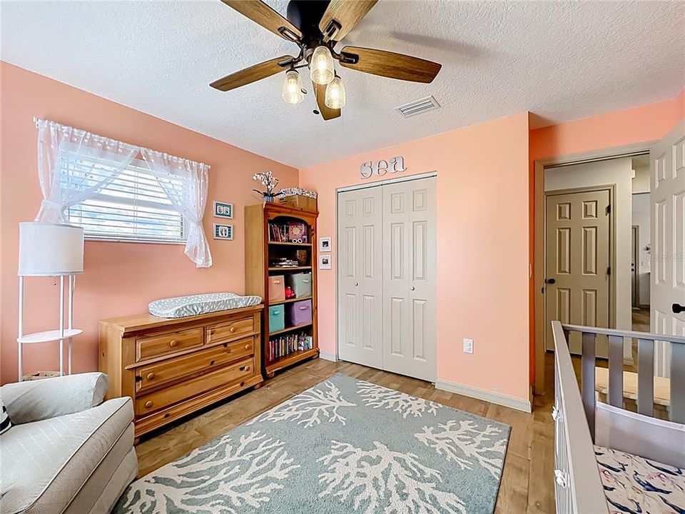 Activo con contrato: $259,000 (2 camas, 2 baños, 1060 Pies cuadrados)