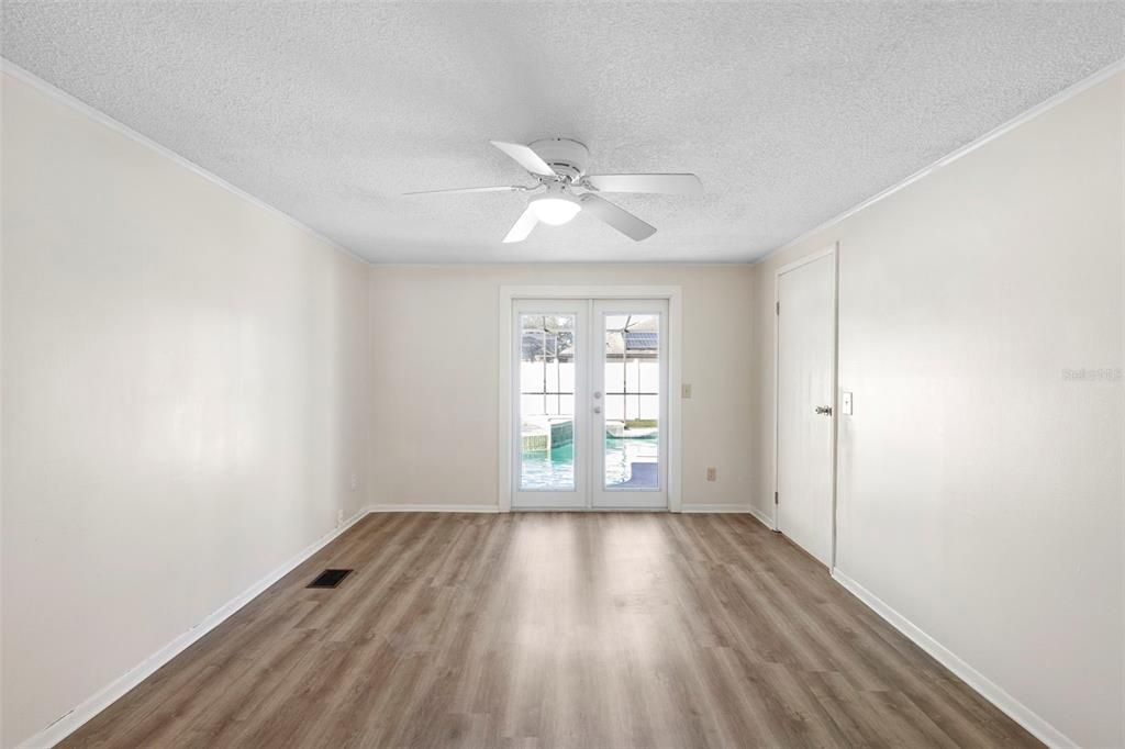 For Sale: $309,900 (3 beds, 2 baths, 1440 Square Feet)