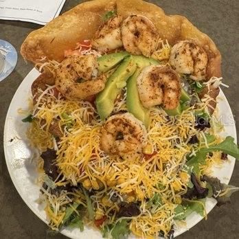 En Venta: $369,900 (3 camas, 2 baños, 2285 Pies cuadrados)