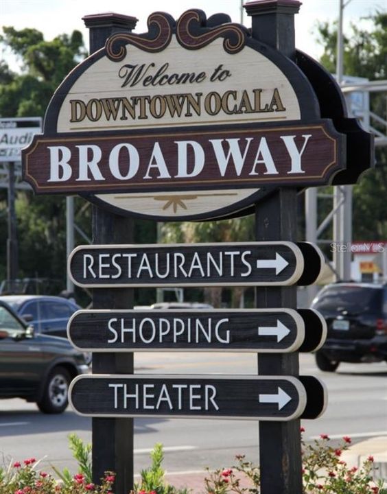 En Venta: $369,900 (3 camas, 2 baños, 2285 Pies cuadrados)