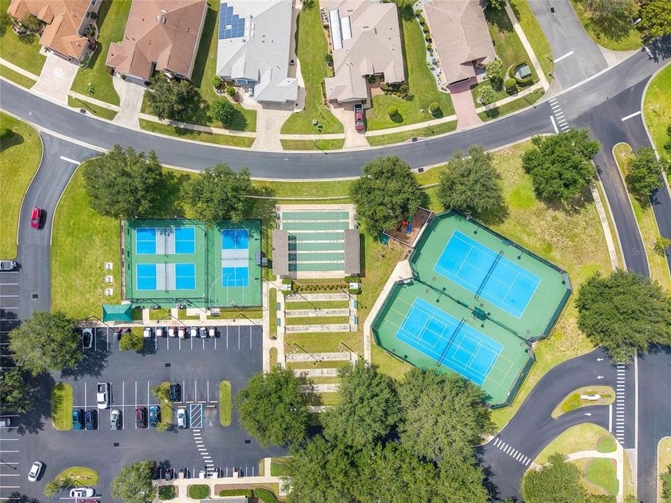 En Venta: $369,900 (3 camas, 2 baños, 2285 Pies cuadrados)