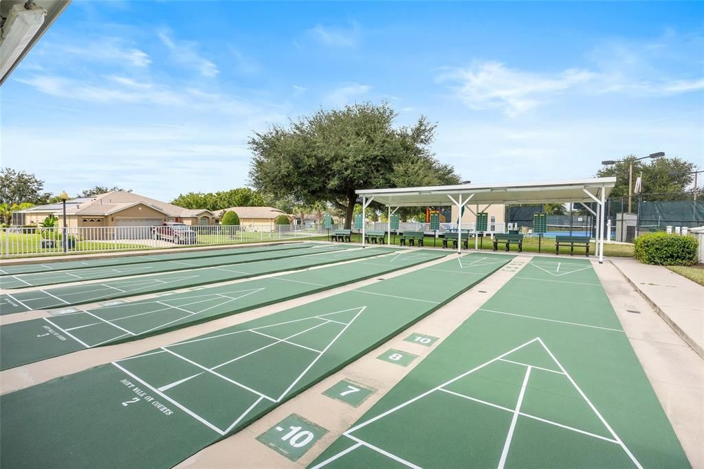 En Venta: $369,900 (3 camas, 2 baños, 2285 Pies cuadrados)