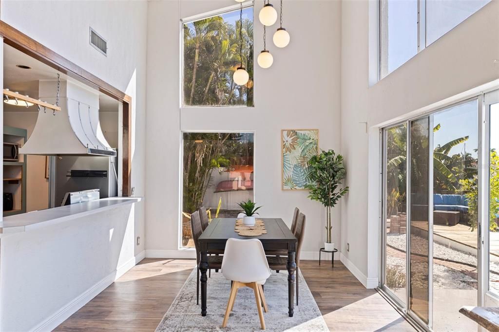 En Venta: $1,275,000 (3 camas, 2 baños, 1596 Pies cuadrados)