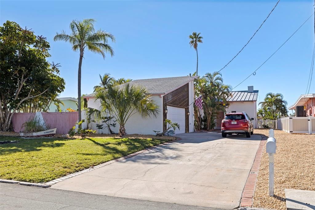 En Venta: $1,275,000 (3 camas, 2 baños, 1596 Pies cuadrados)