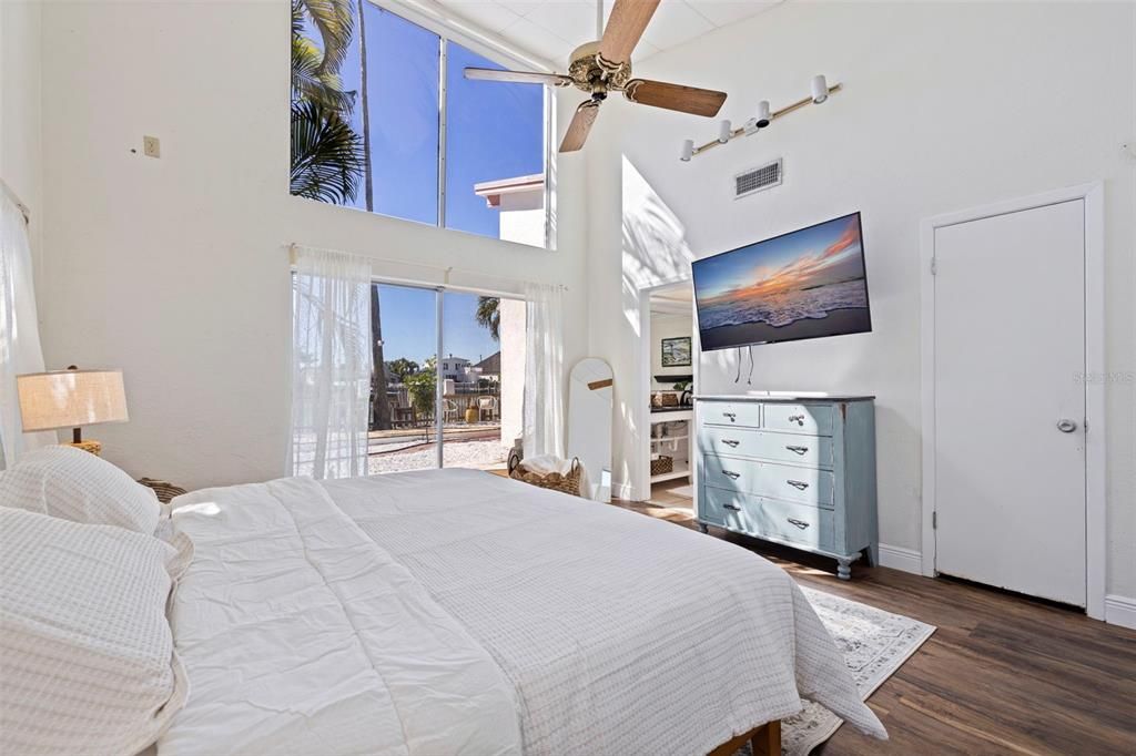 En Venta: $1,275,000 (3 camas, 2 baños, 1596 Pies cuadrados)