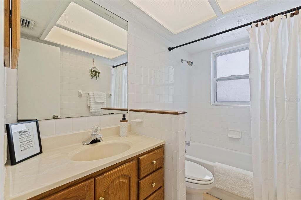 En Venta: $1,275,000 (3 camas, 2 baños, 1596 Pies cuadrados)