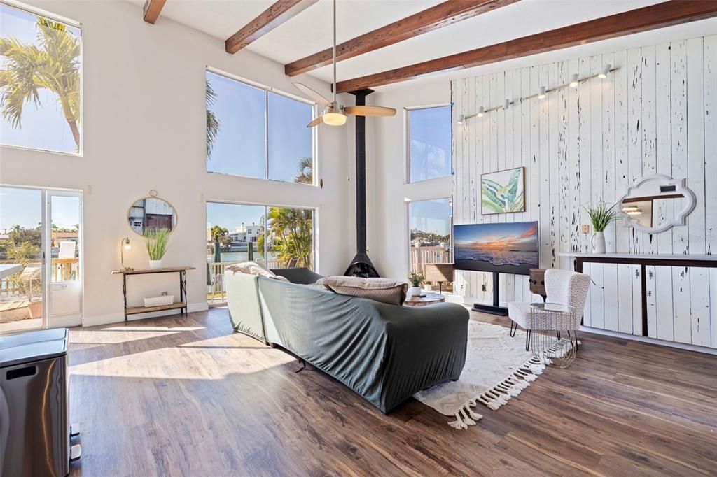 En Venta: $1,275,000 (3 camas, 2 baños, 1596 Pies cuadrados)