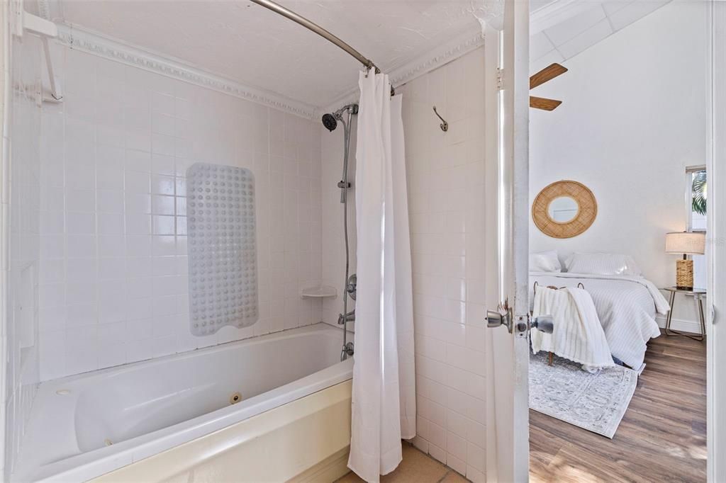 En Venta: $1,275,000 (3 camas, 2 baños, 1596 Pies cuadrados)