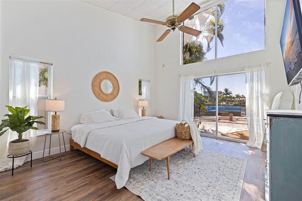 En Venta: $1,275,000 (3 camas, 2 baños, 1596 Pies cuadrados)