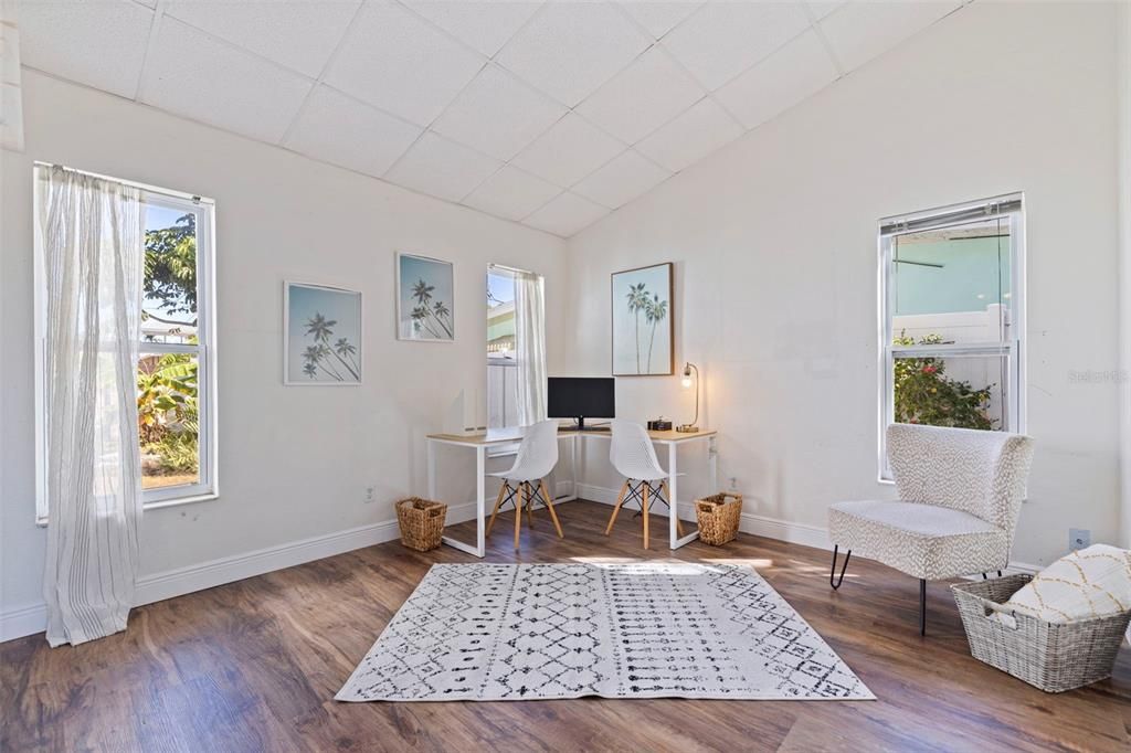 En Venta: $1,275,000 (3 camas, 2 baños, 1596 Pies cuadrados)