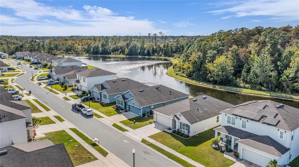 На продажу: $314,900 (3 спален, 2 ванн, 1690 Квадратных фут)