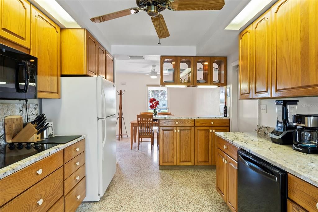 For Sale: $525,000 (3 beds, 2 baths, 1575 Square Feet)