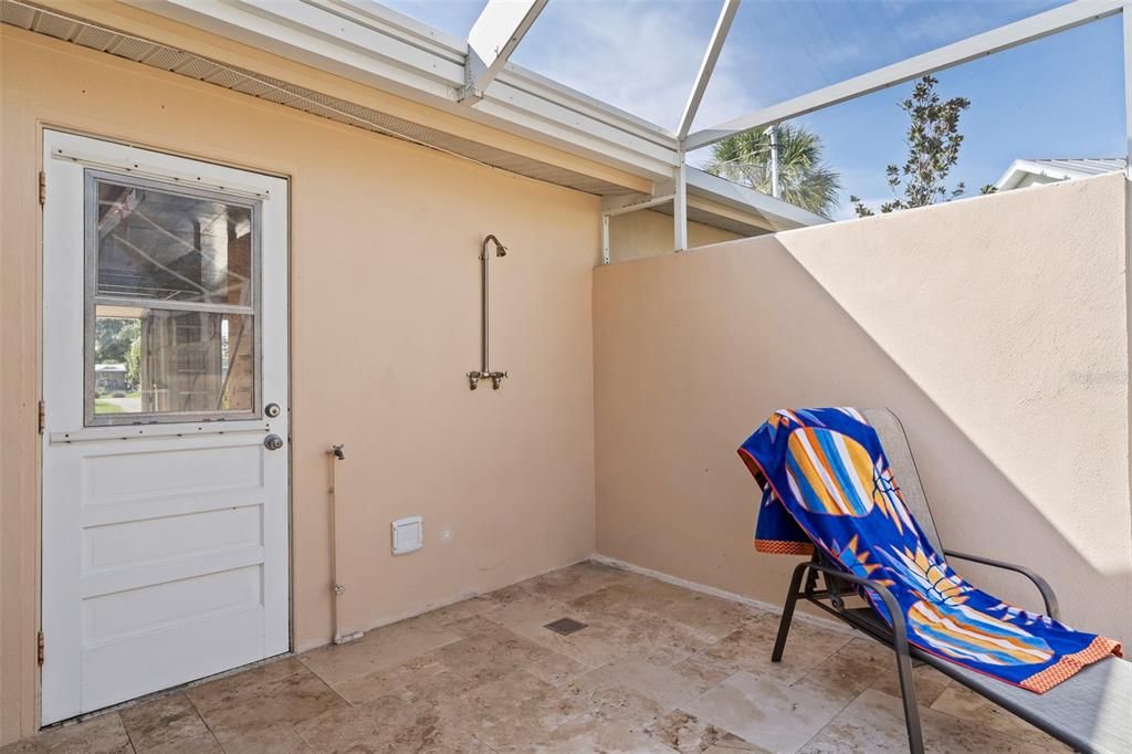 For Sale: $525,000 (3 beds, 2 baths, 1575 Square Feet)