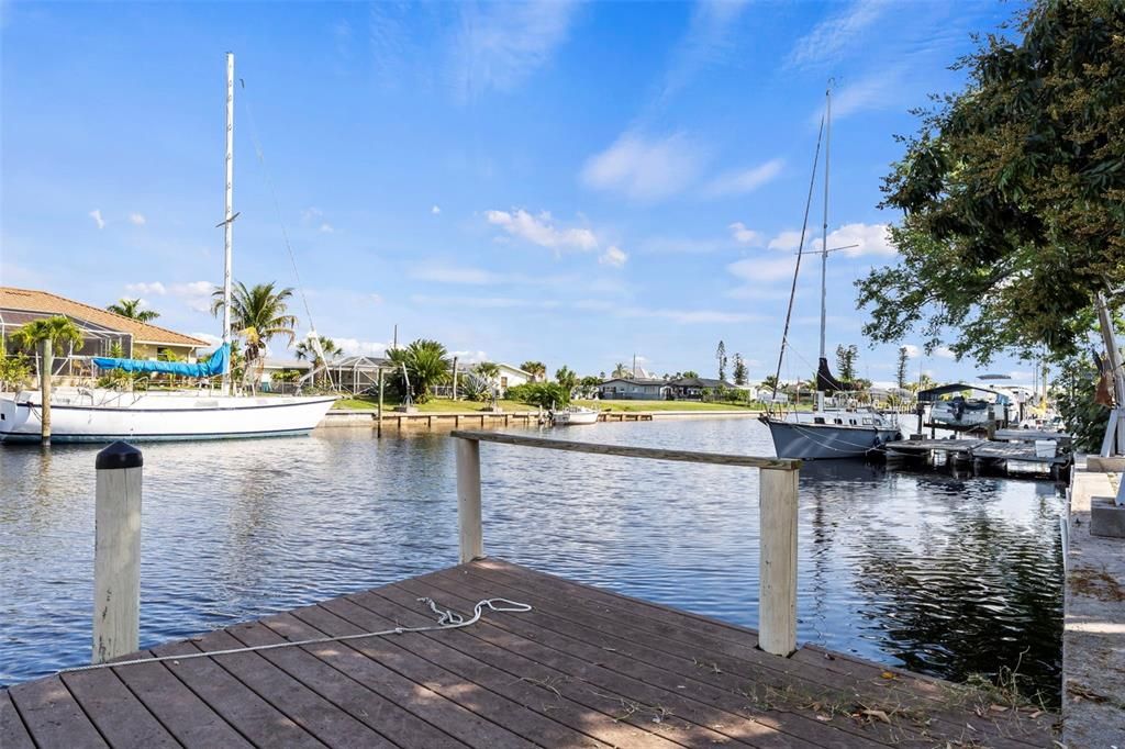 For Sale: $525,000 (3 beds, 2 baths, 1575 Square Feet)