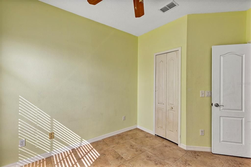 For Sale: $460,000 (4 beds, 3 baths, 2395 Square Feet)