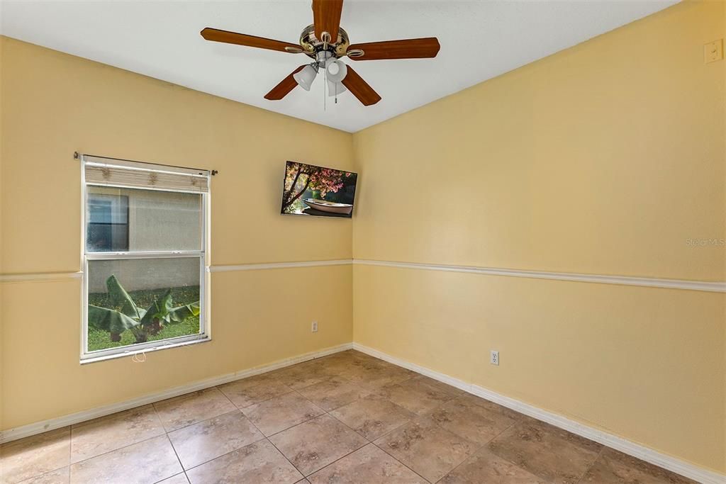 For Sale: $460,000 (4 beds, 3 baths, 2395 Square Feet)