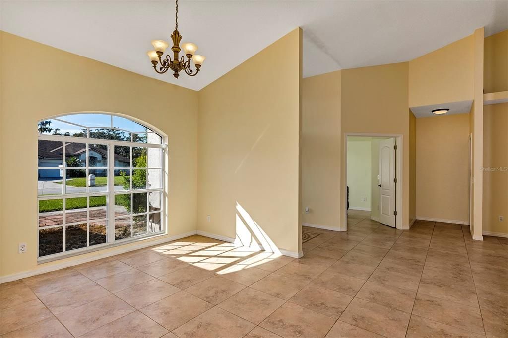 For Sale: $460,000 (4 beds, 3 baths, 2395 Square Feet)