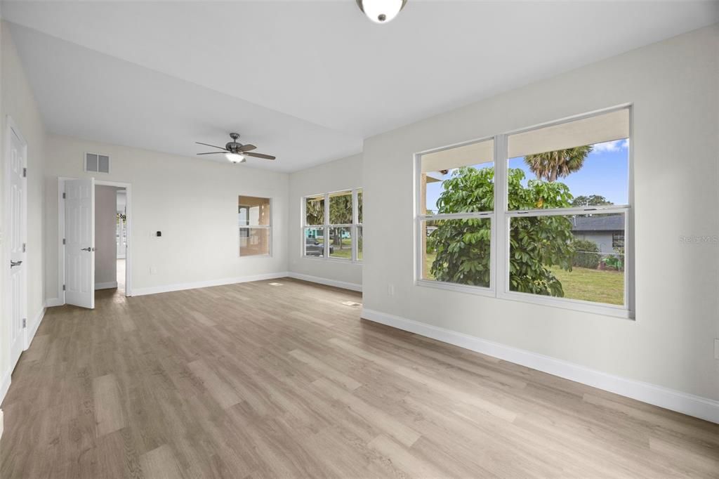 待售: $649,900 (4 贝兹, 3 浴室, 3201 平方英尺)