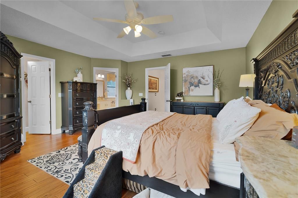 Active With Contract: $589,500 (4 beds, 3 baths, 2301 Square Feet)