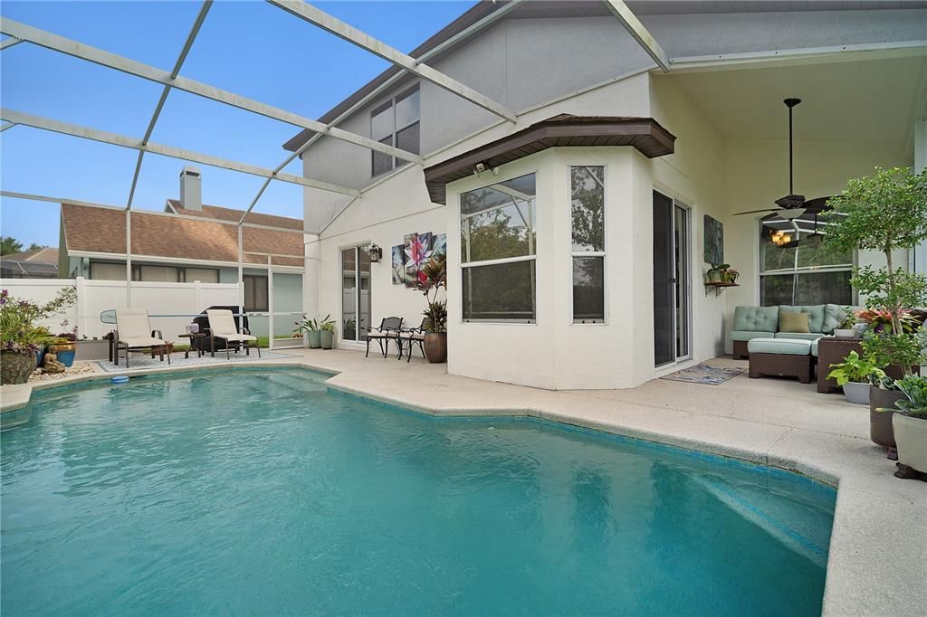 Active With Contract: $589,500 (4 beds, 3 baths, 2301 Square Feet)