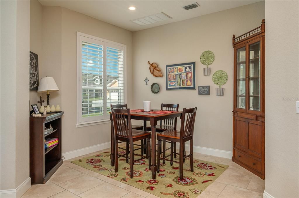 待售: $384,900 (3 贝兹, 2 浴室, 1983 平方英尺)