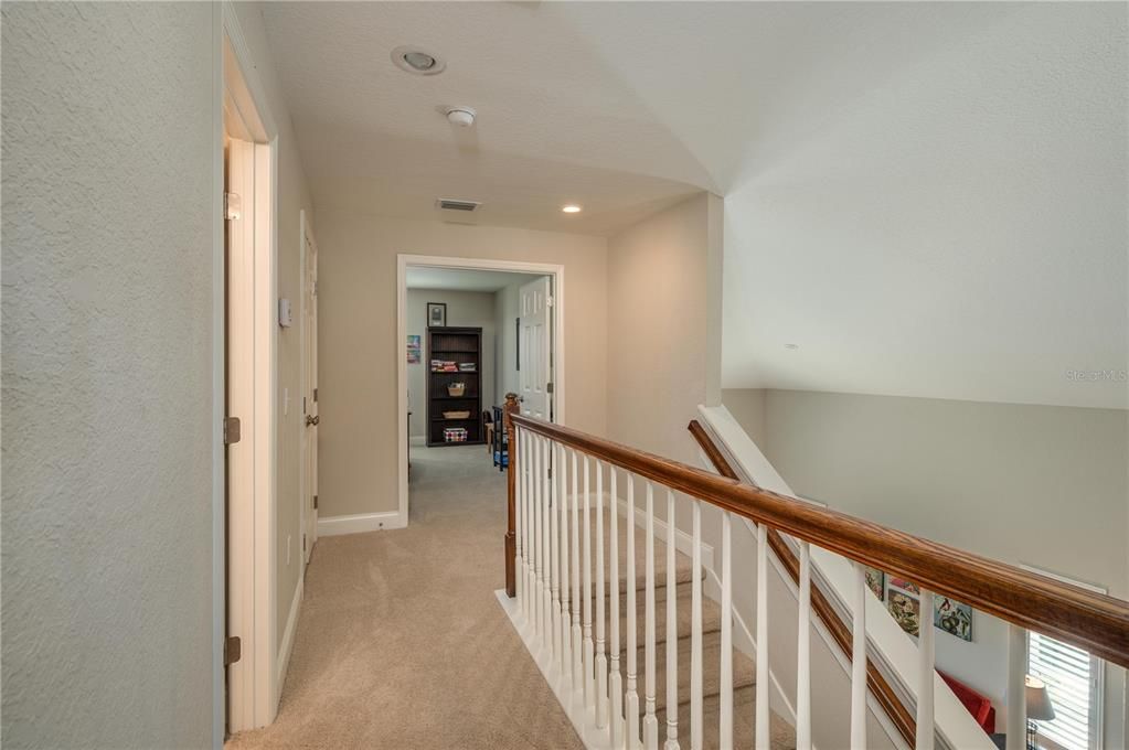 待售: $384,900 (3 贝兹, 2 浴室, 1983 平方英尺)