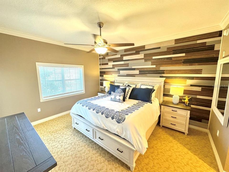 На продажу: $319,900 (3 спален, 3 ванн, 1755 Квадратных фут)