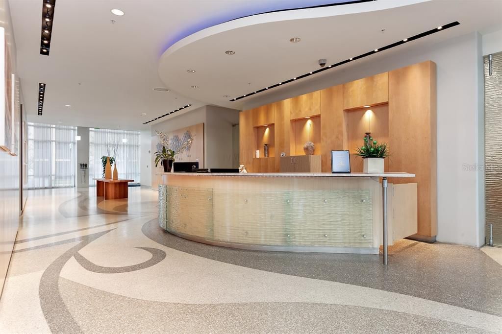 For Sale: $775,000 (2 beds, 2 baths, 1471 Square Feet)