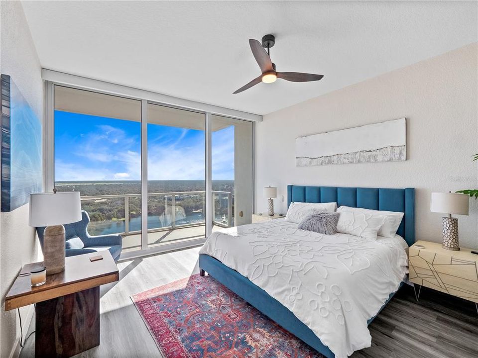 For Sale: $775,000 (2 beds, 2 baths, 1471 Square Feet)