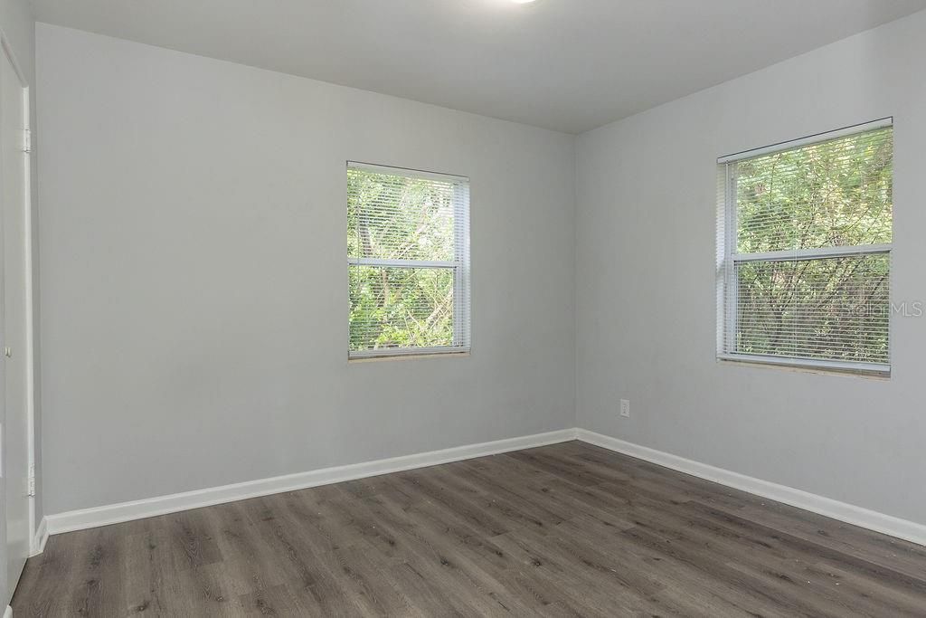 For Rent: $1,675 (2 beds, 1 baths, 800 Square Feet)