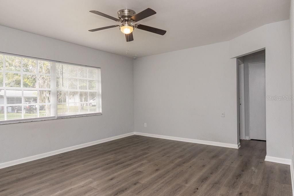 For Rent: $1,675 (2 beds, 1 baths, 800 Square Feet)