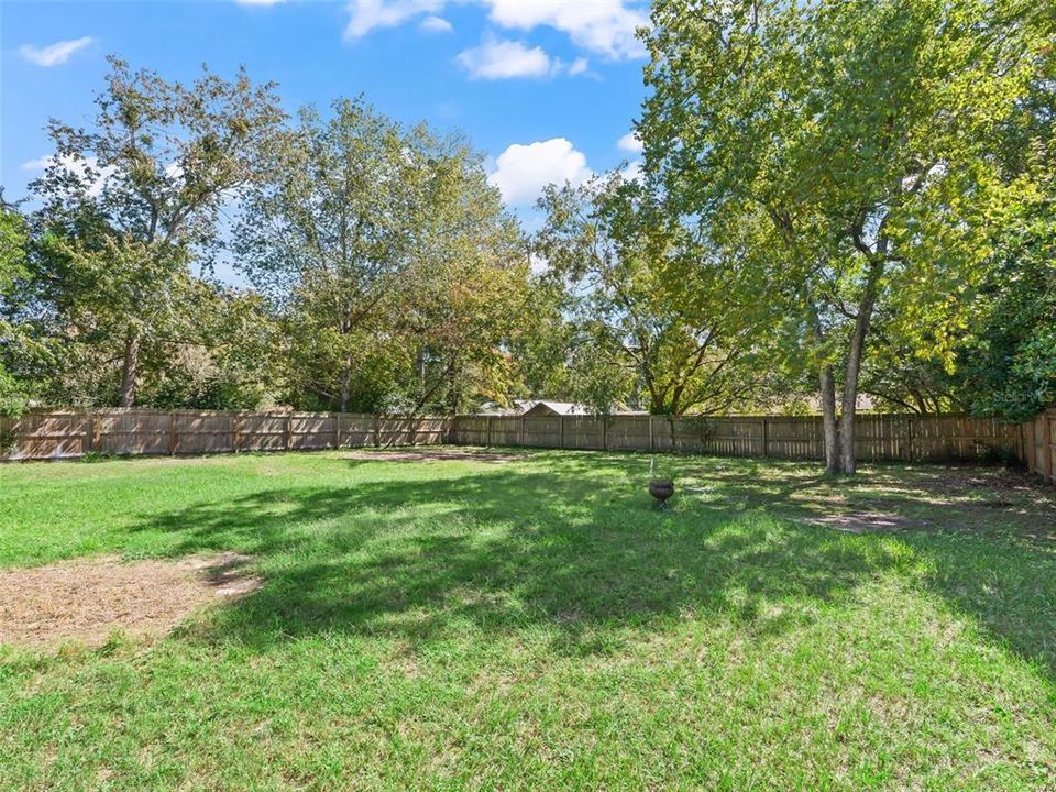 For Sale: $199,000 (3 beds, 2 baths, 1092 Square Feet)