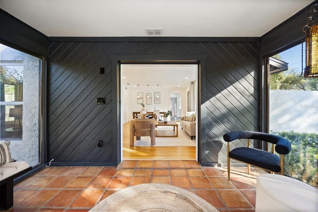 Active With Contract: $699,000 (3 beds, 2 baths, 1418 Square Feet)