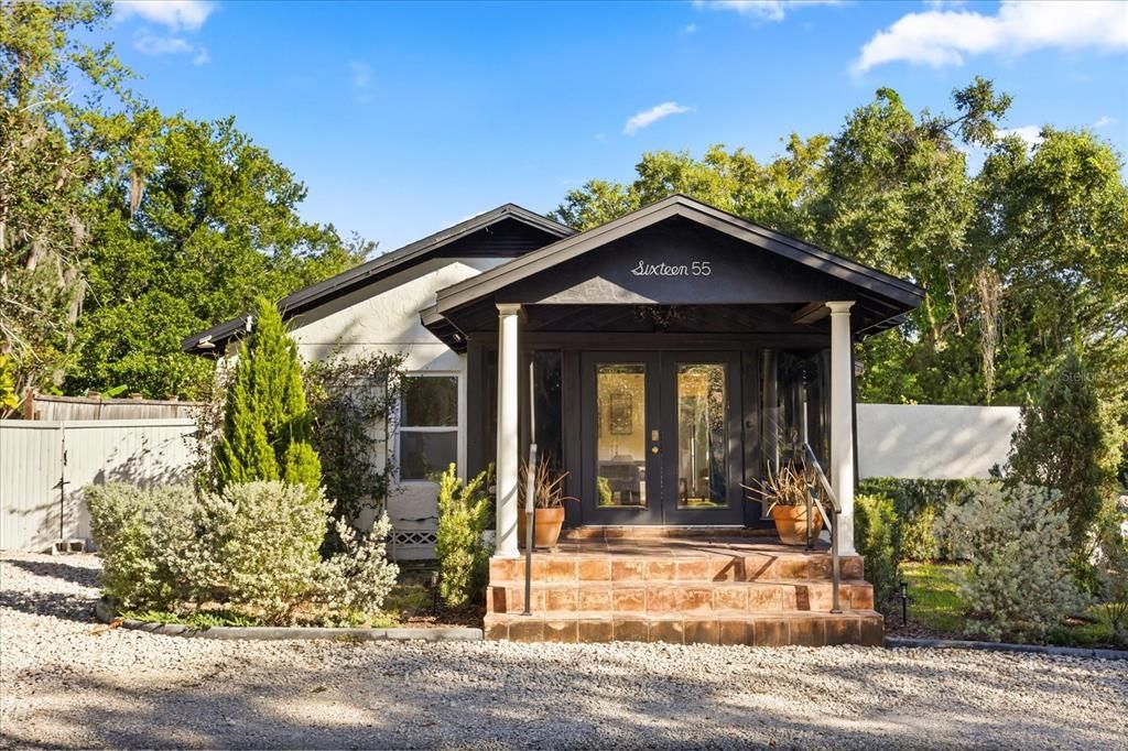 Active With Contract: $699,000 (3 beds, 2 baths, 1418 Square Feet)