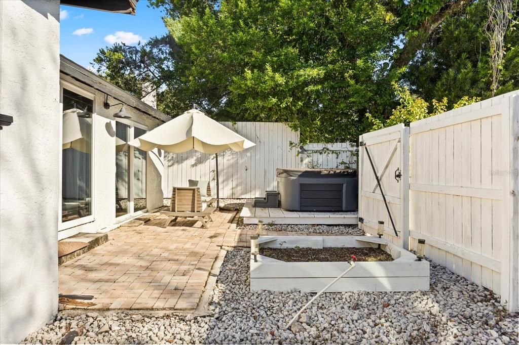 Active With Contract: $699,000 (3 beds, 2 baths, 1418 Square Feet)