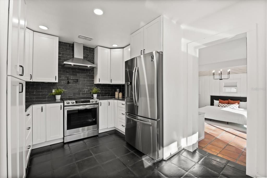 Active With Contract: $699,000 (3 beds, 2 baths, 1418 Square Feet)