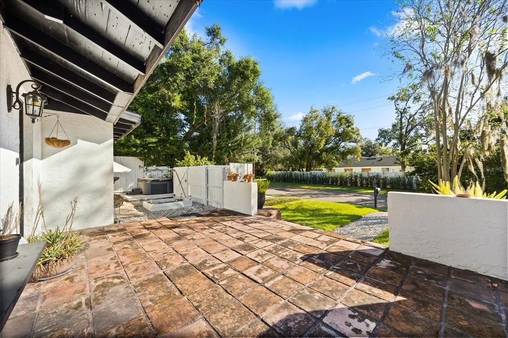 Active With Contract: $699,000 (3 beds, 2 baths, 1418 Square Feet)