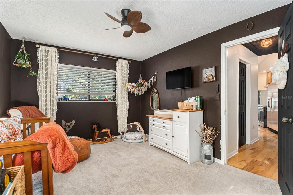 Activo con contrato: $290,000 (2 camas, 2 baños, 1210 Pies cuadrados)