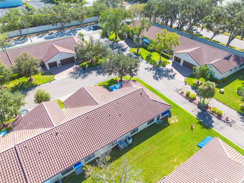 For Sale: $259,900 (2 beds, 2 baths, 1132 Square Feet)