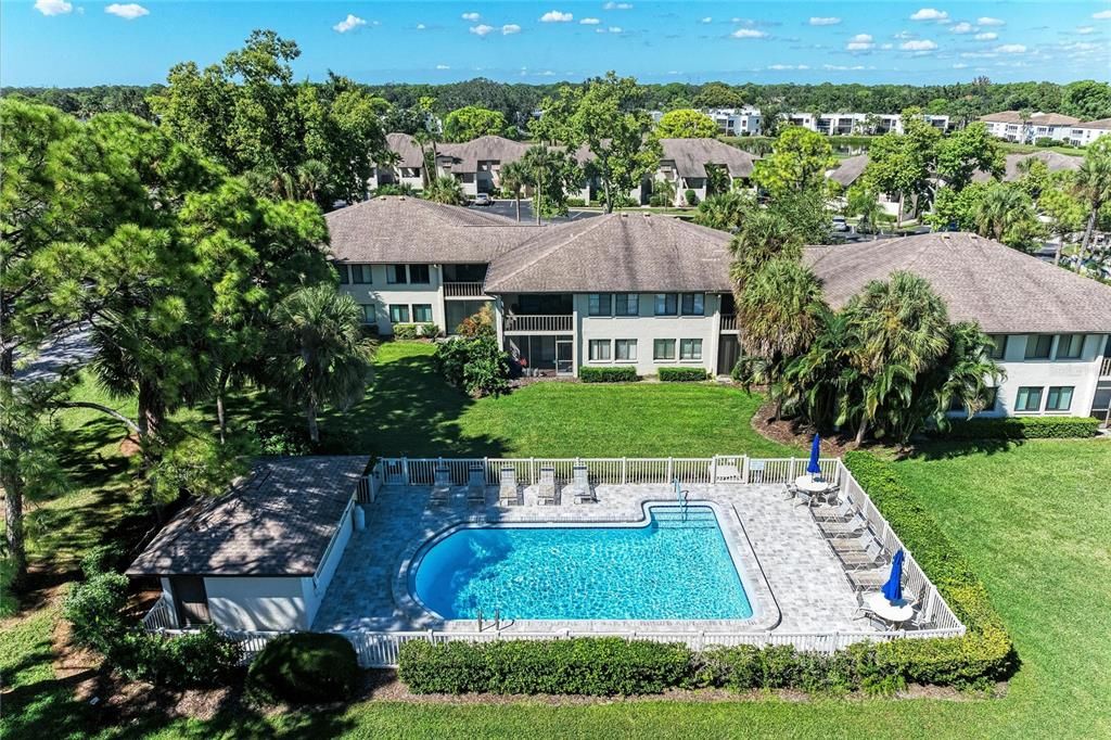 Active With Contract: $250,000 (2 beds, 2 baths, 1145 Square Feet)