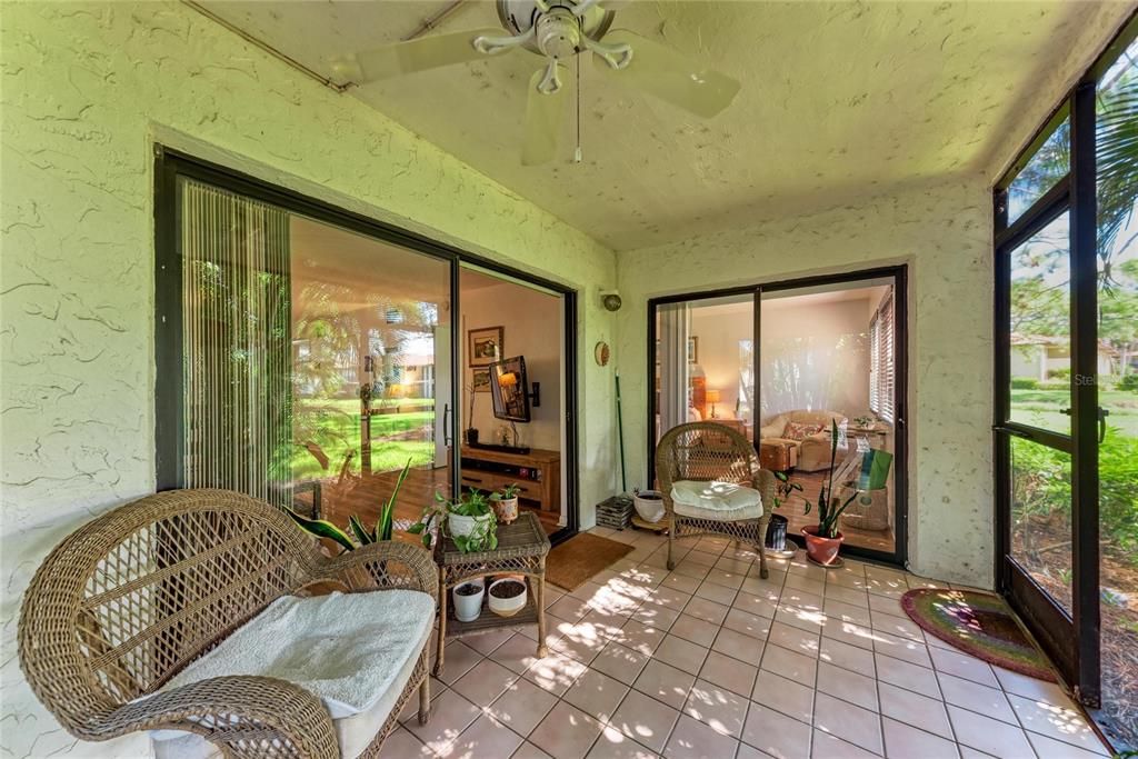 Active With Contract: $250,000 (2 beds, 2 baths, 1145 Square Feet)