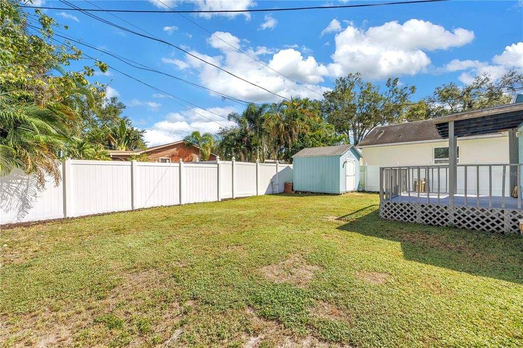 На продажу: $287,500 (2 спален, 1 ванн, 920 Квадратных фут)