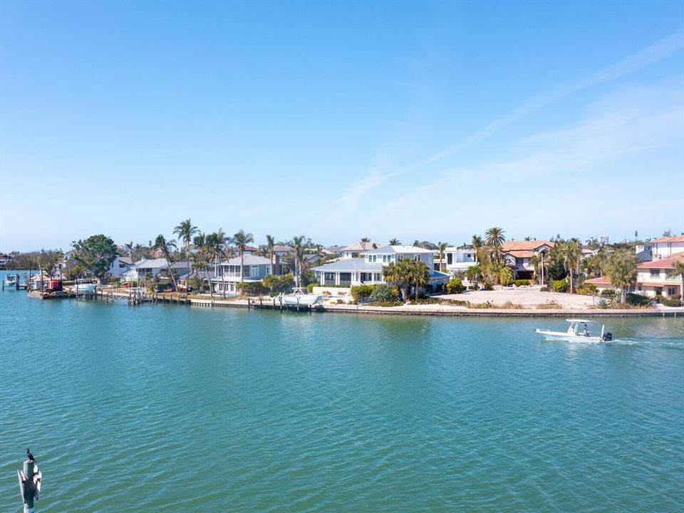 En Venta: $4,675,000 (0.26 acres)