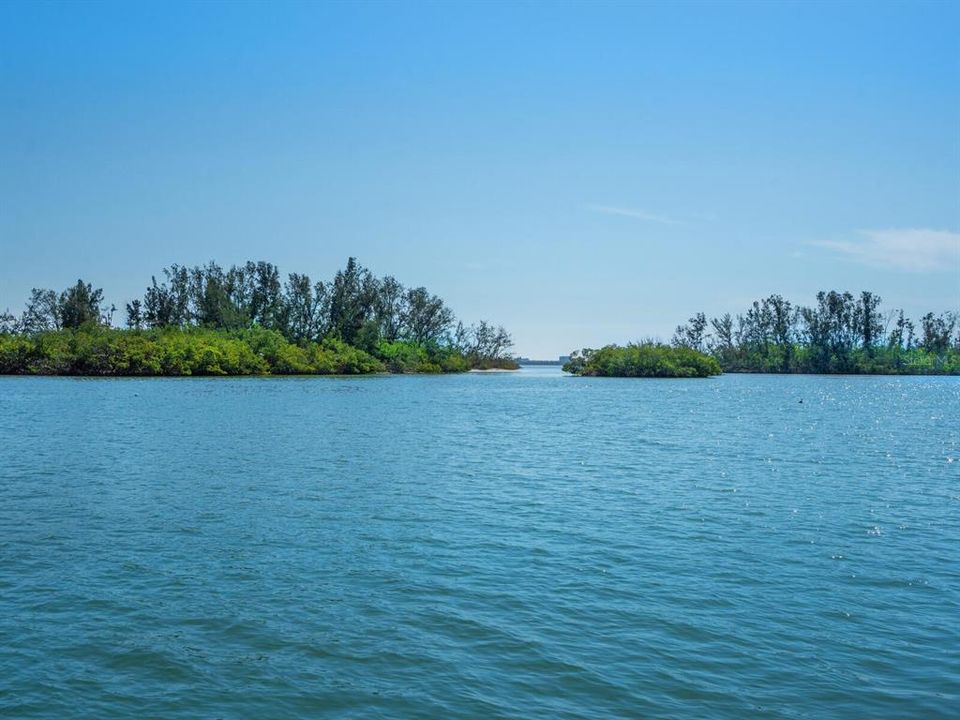 En Venta: $4,675,000 (0.26 acres)