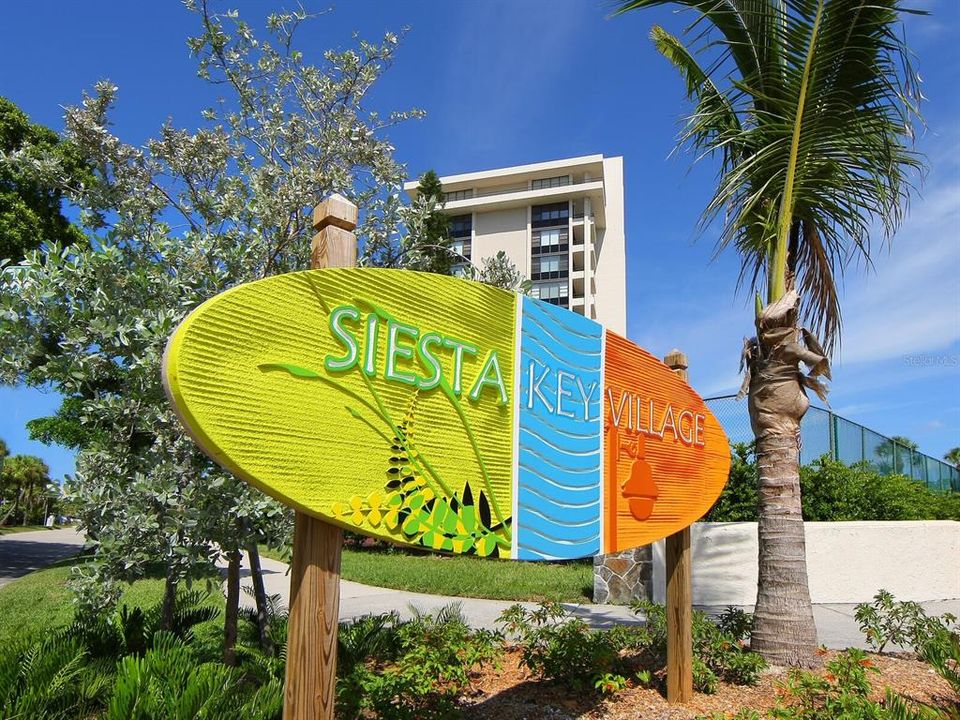 En Venta: $4,675,000 (0.26 acres)