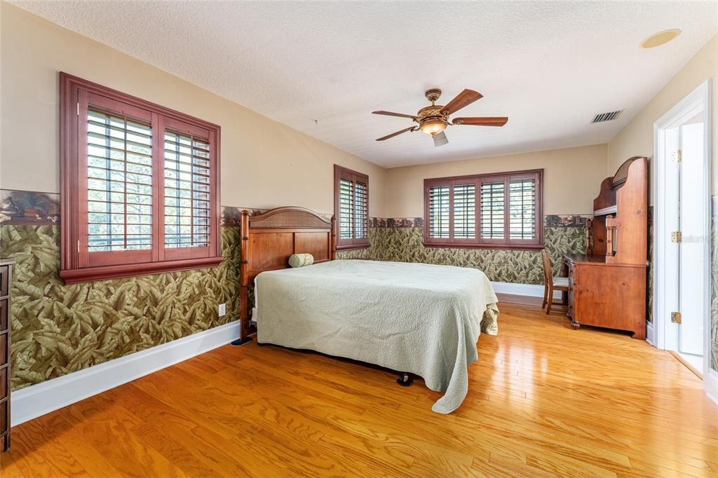 待售: $1,780,000 (5 贝兹, 5 浴室, 6776 平方英尺)