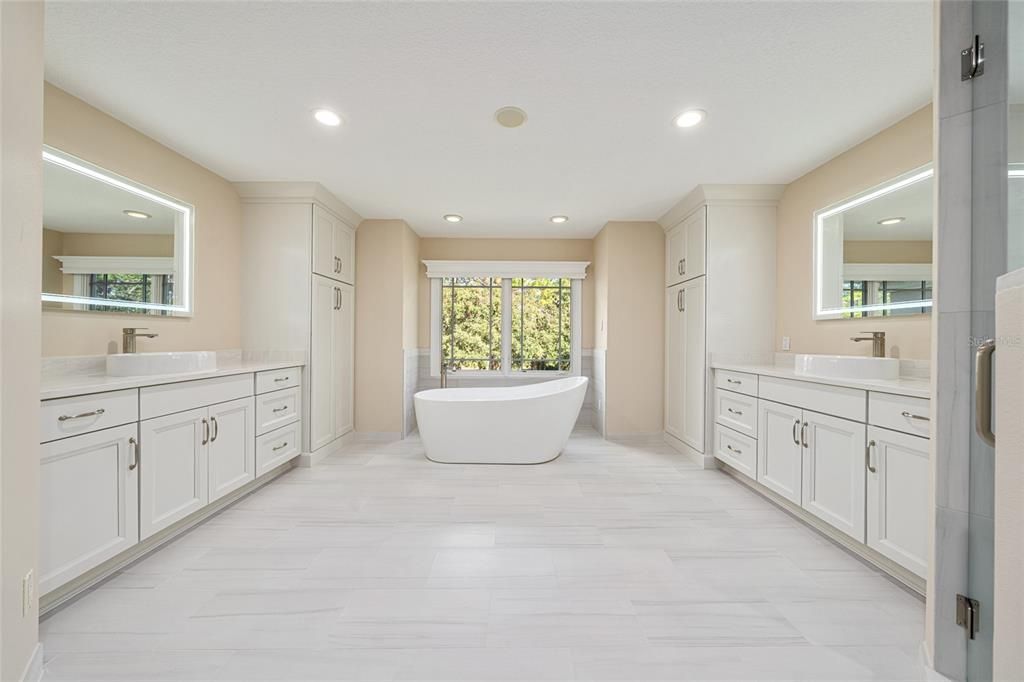 待售: $1,780,000 (5 贝兹, 5 浴室, 6776 平方英尺)