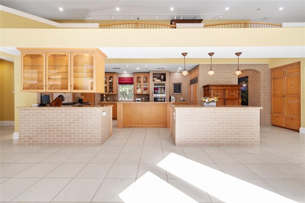 待售: $1,780,000 (5 贝兹, 5 浴室, 6776 平方英尺)