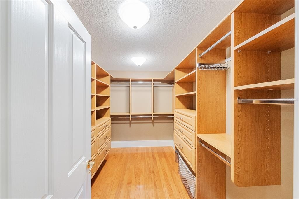 待售: $1,780,000 (5 贝兹, 5 浴室, 6776 平方英尺)